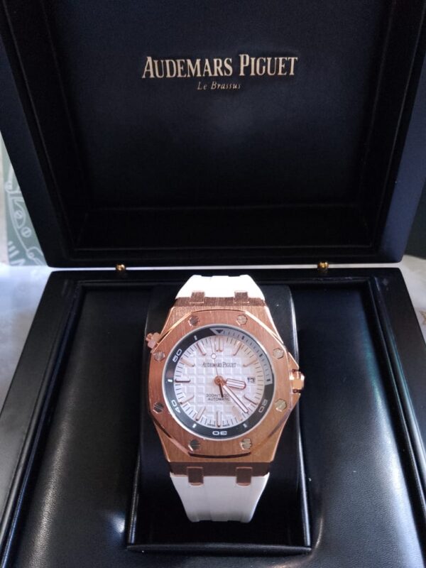 Audemars Piguet Royal Oak Offshore Diver - Imagen 10